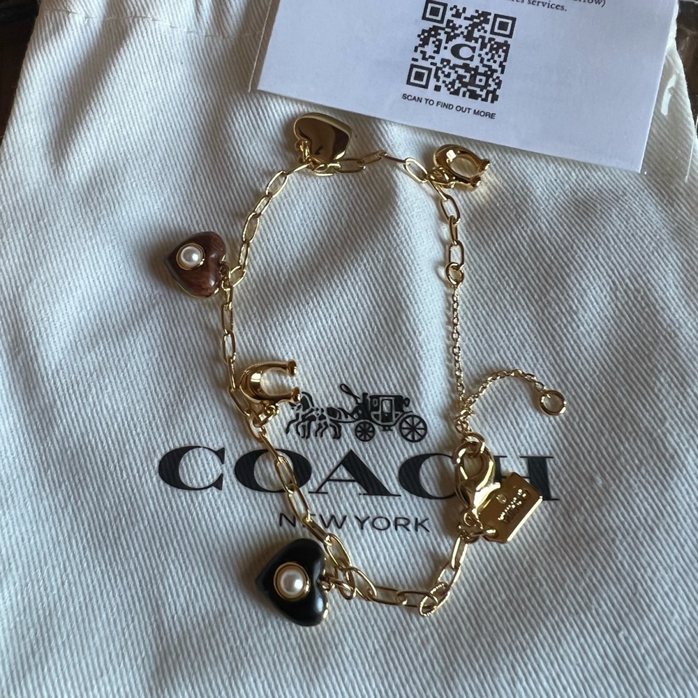 Coach Wooden heart bracelet NEW - Picture 6 of 6